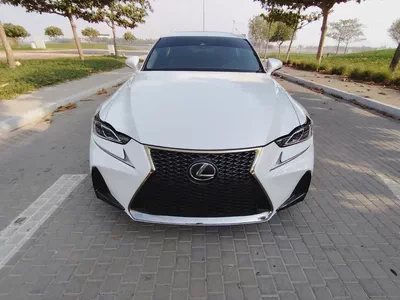 Lexus IS 350 2017 - Immaculate Condition US Specs With Maroon Interior V6-5