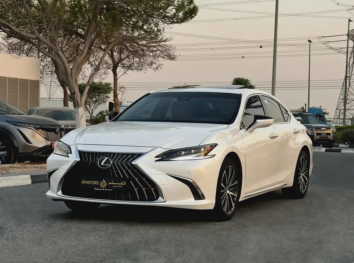 2025 Lexus ES350 Premier, Dealer Warranty, GCC Specifications