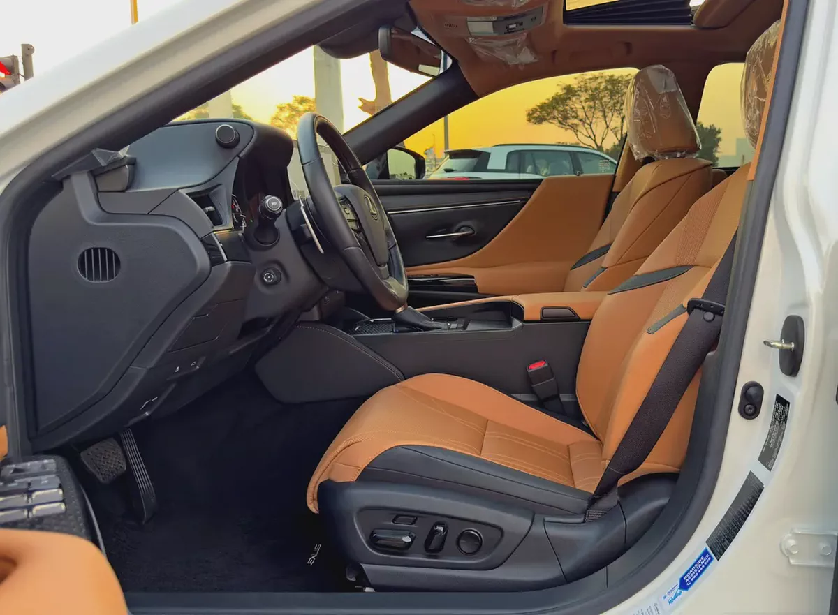 2025 Lexus ES350 Premier, Dealer Warranty, GCC Specifications-8-8