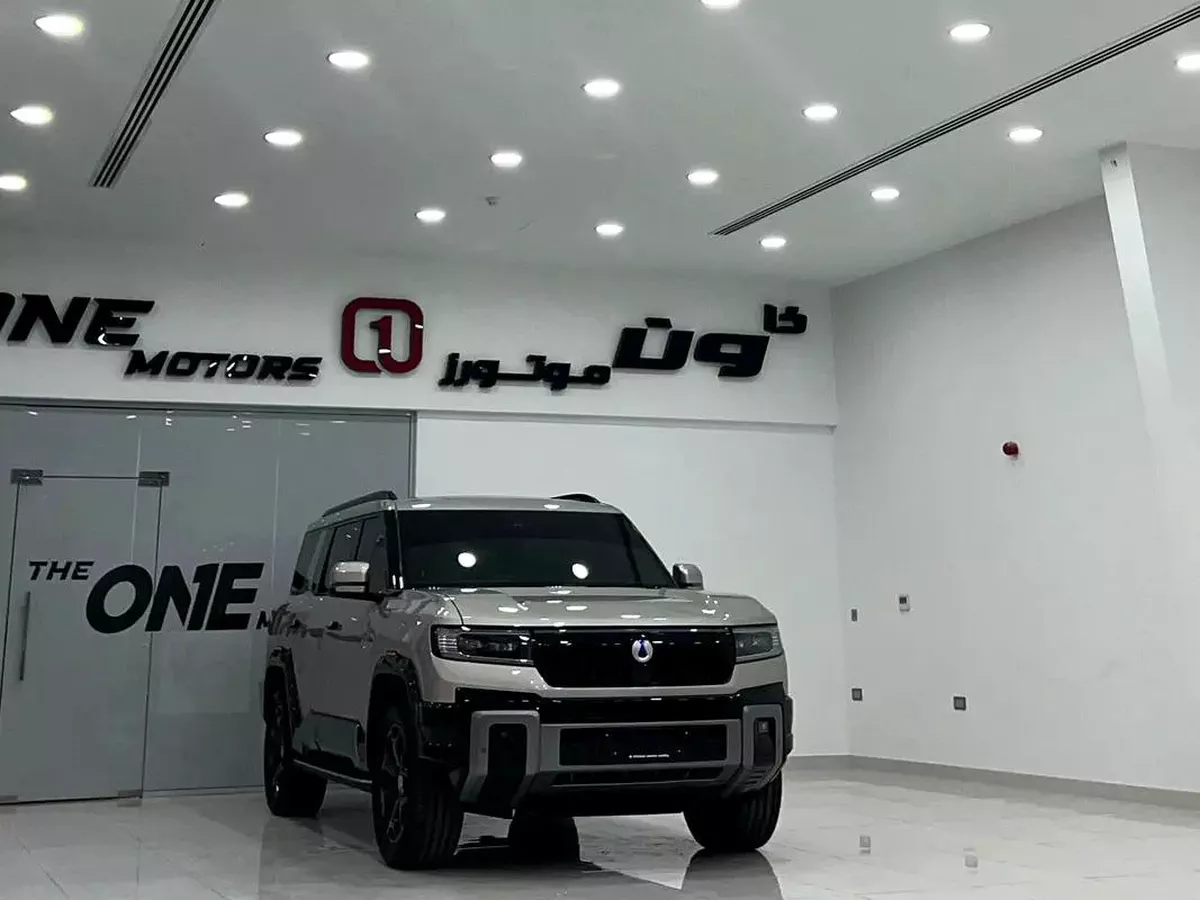 Brand New 2027 Denza B8 Flagship | GCC Specs | Luxury Hybrid SUV-6-6