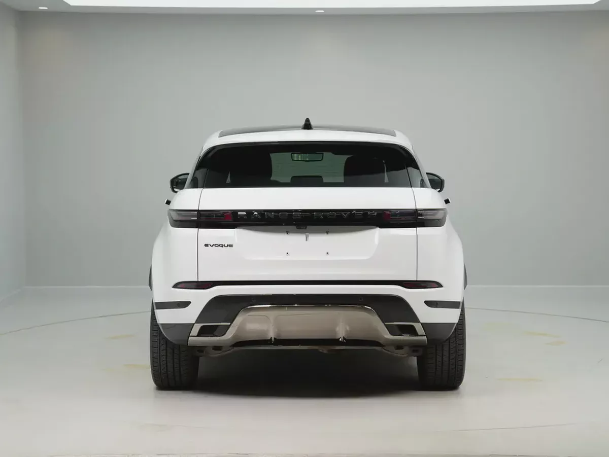 LOW Mileage 2024 Range Rover Evoque | Great Condition-5-5