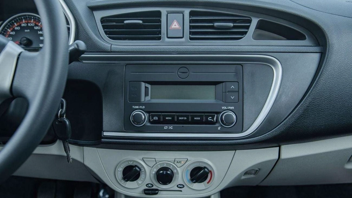 Suzuki Alto SUZUKI ALTO 0.8 MT-11-0