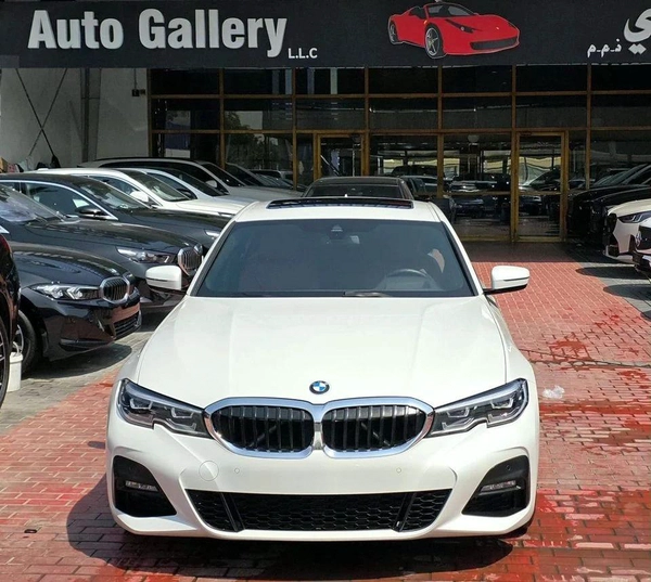 BMW 330i M Sport 2.0L (258 HP) M Sport Warranty & service 2022 GCC - AED 108,000 (AED 118,000)