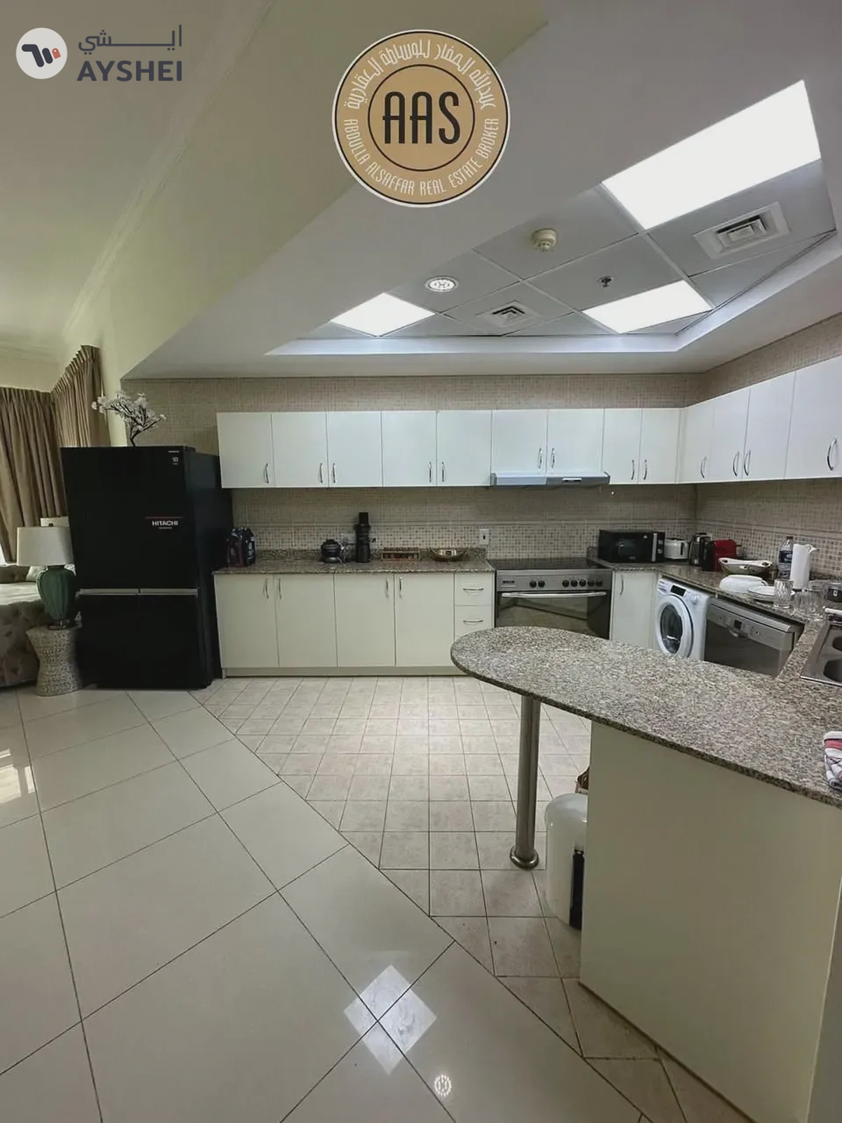 Luxurious Huge// 2bhk Flat //Fully Furnished//Ready To Move-5-5