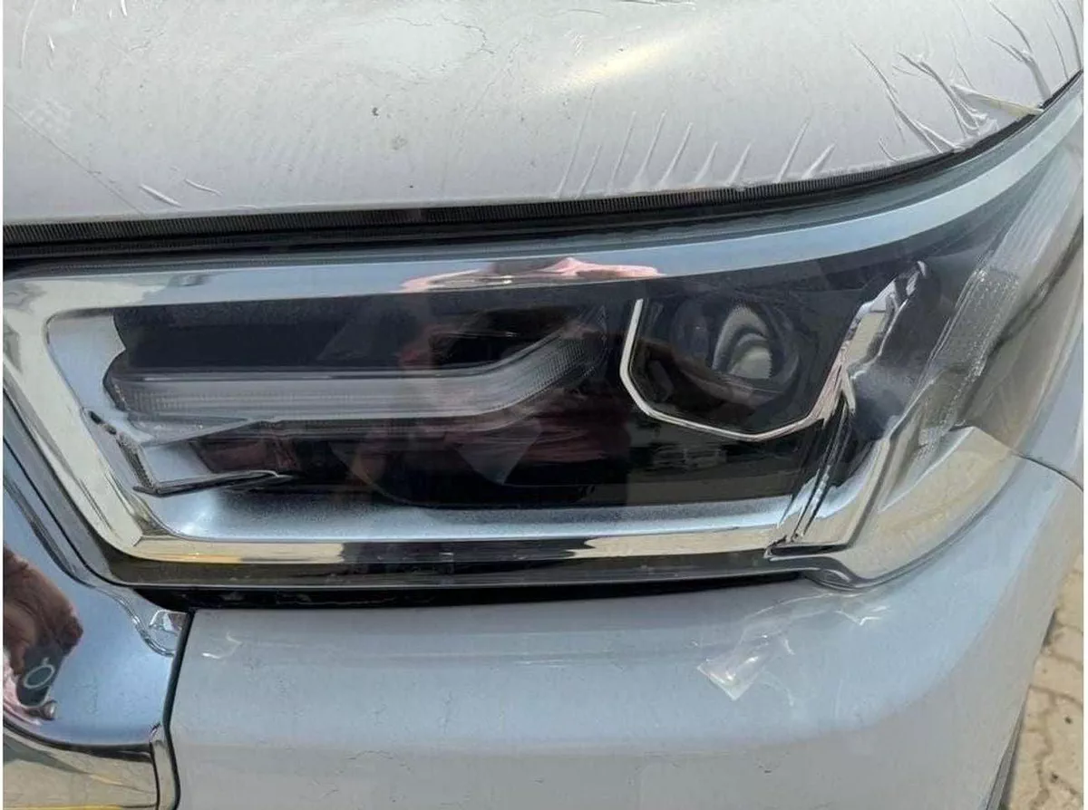 Toyota Hilux GLX Toyota Hilux 2.7L Petrol AT Full Option Without Bush Start MY2025-19-0