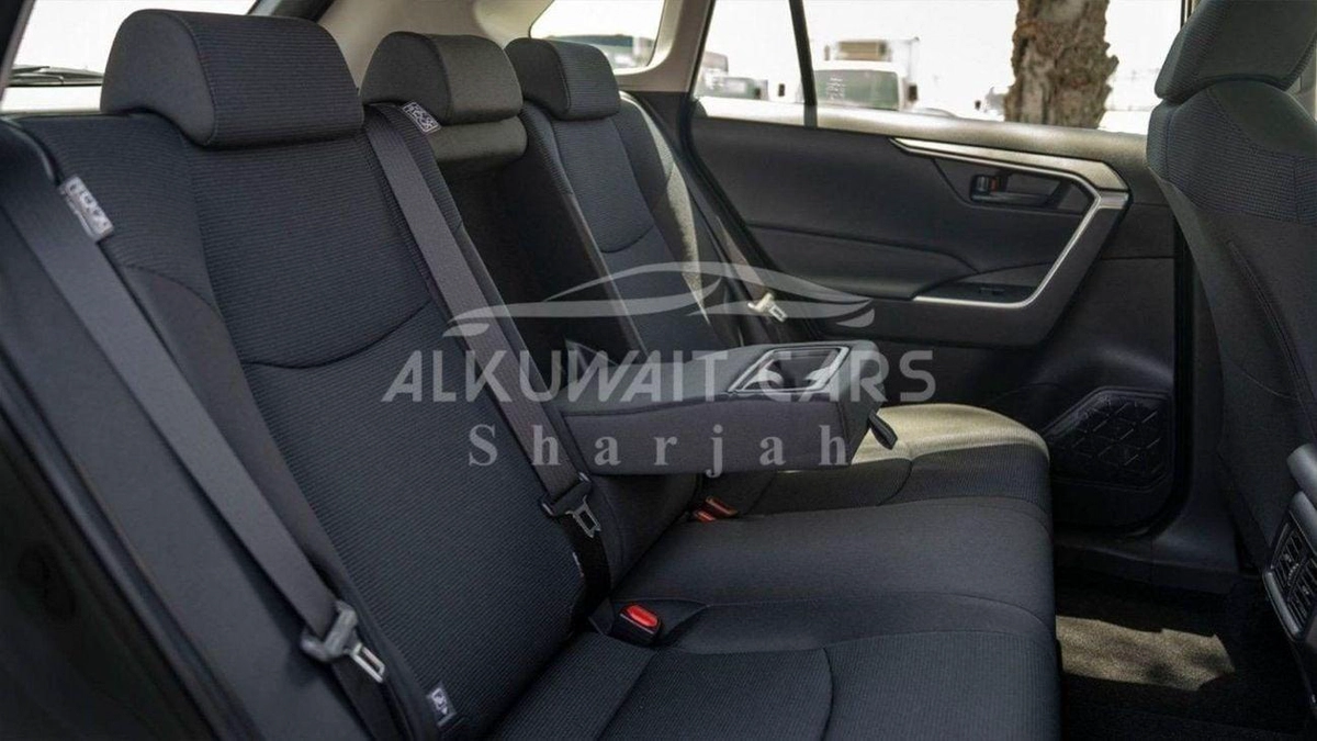 Toyota RAV4 LE TOYOTA RAV4 2.0P AT 4X2 MY2024-12-0