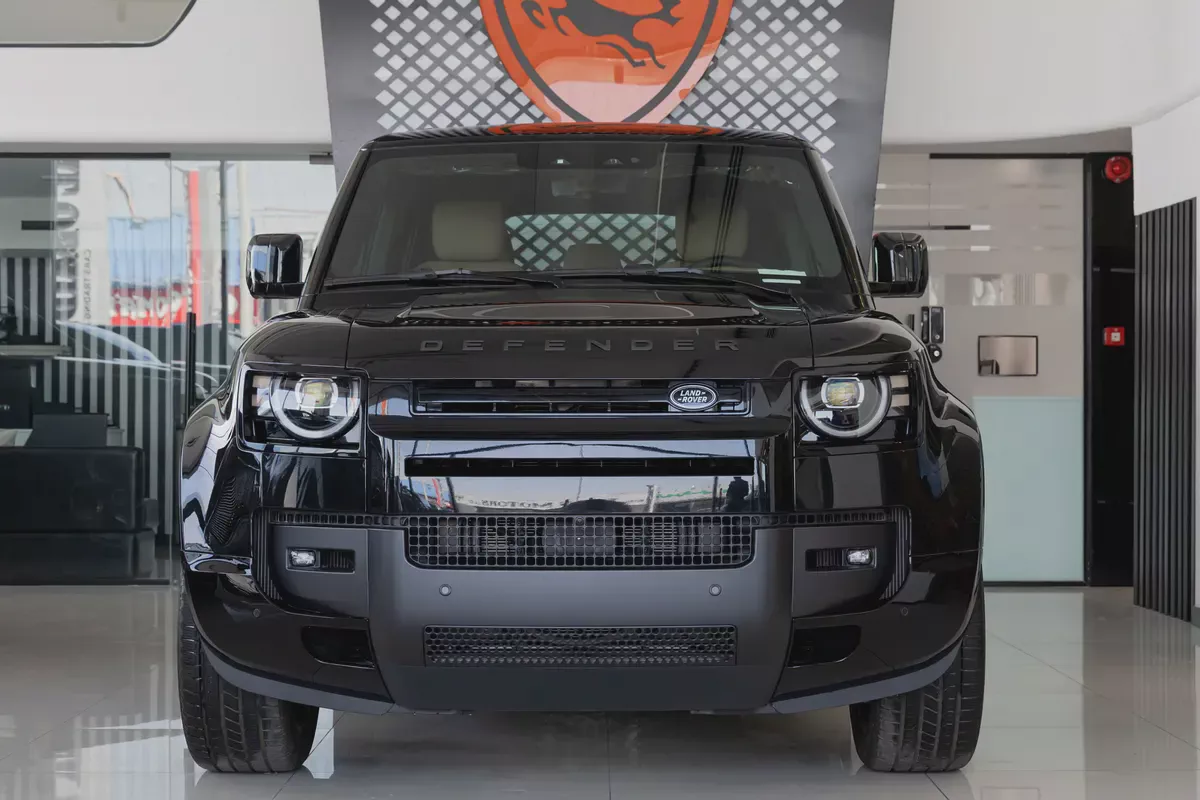 Land Rover Defender | 110 X-Dynamic HSE P400 | GCC Specs | 2026 (Export)-1-1