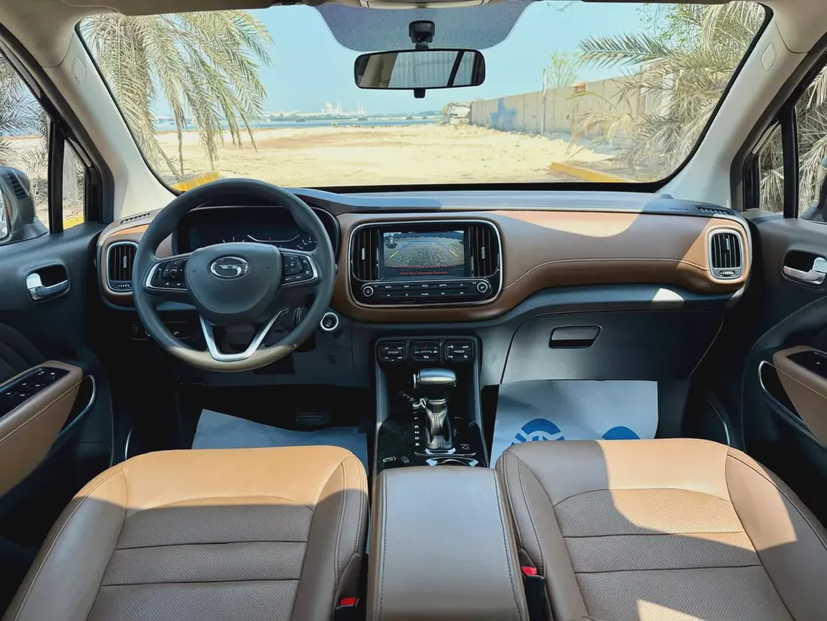 560-Monthly l GCC l Sunroof, Leather, Cruise l Accident Free-7-7