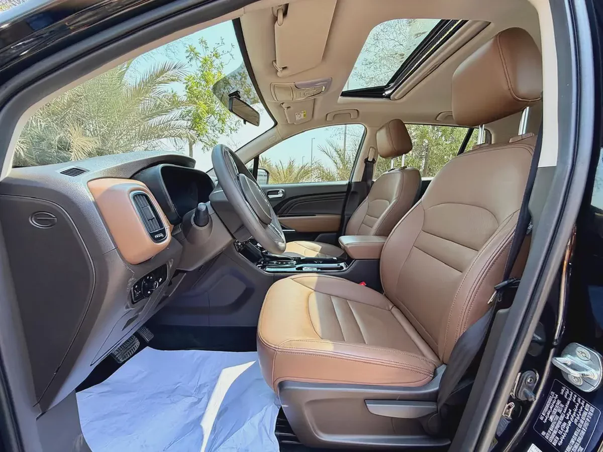 560-Monthly l GCC l Sunroof, Leather, Cruise l Accident Free-8-8