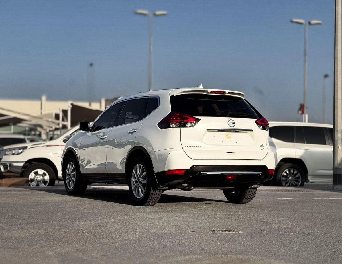 Nissan X Trail S Nissan X-Trail | 2.5 L | 2022 | GCC | Accident-Free | In Excellent Condition | 840 P.M-4-0
