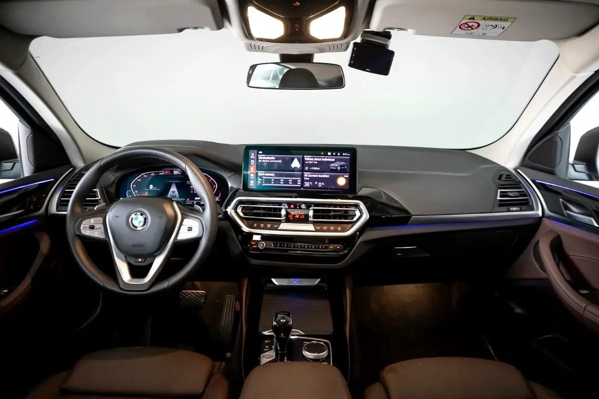 BMW X4 xdrive20i 2023 / 1000km Only!! / 2600 AED monthly / One year warranty-6-6