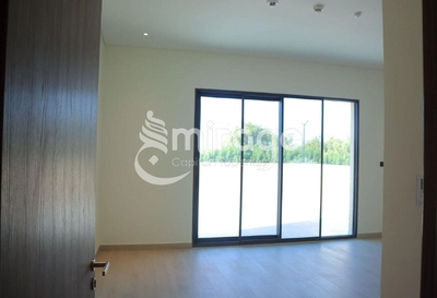 Spacious 4BR Villa | Full Facilities | Prime Area-5