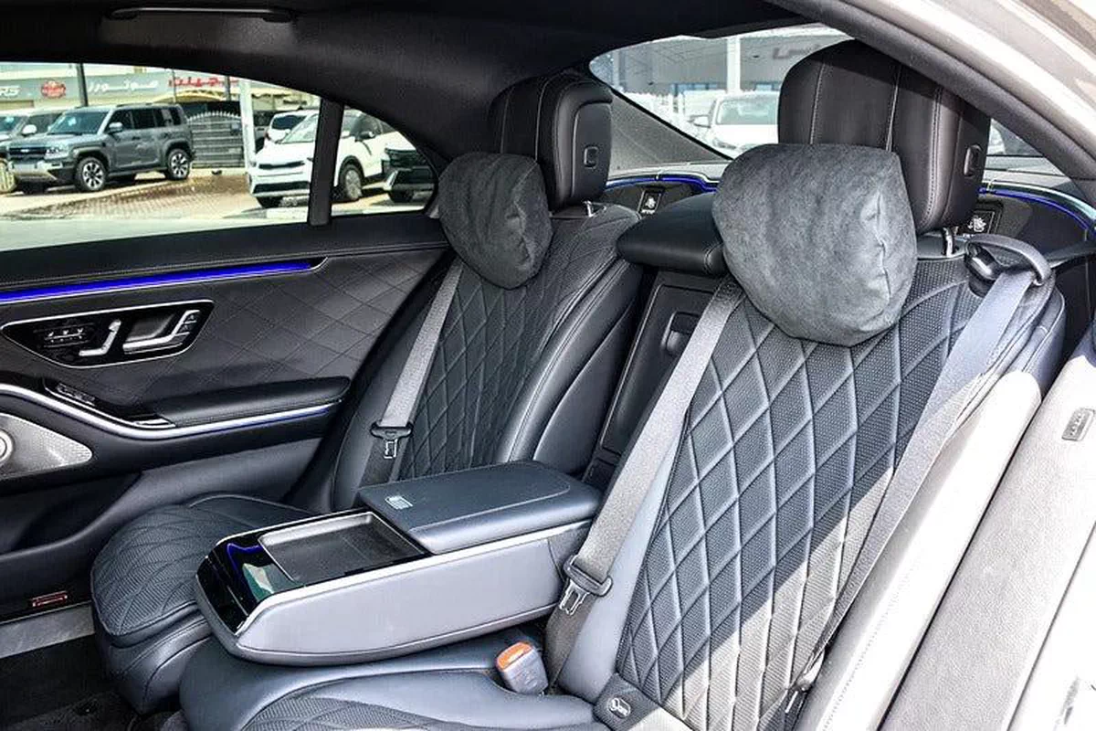 Mercedes Benz S500L 2021-6-6