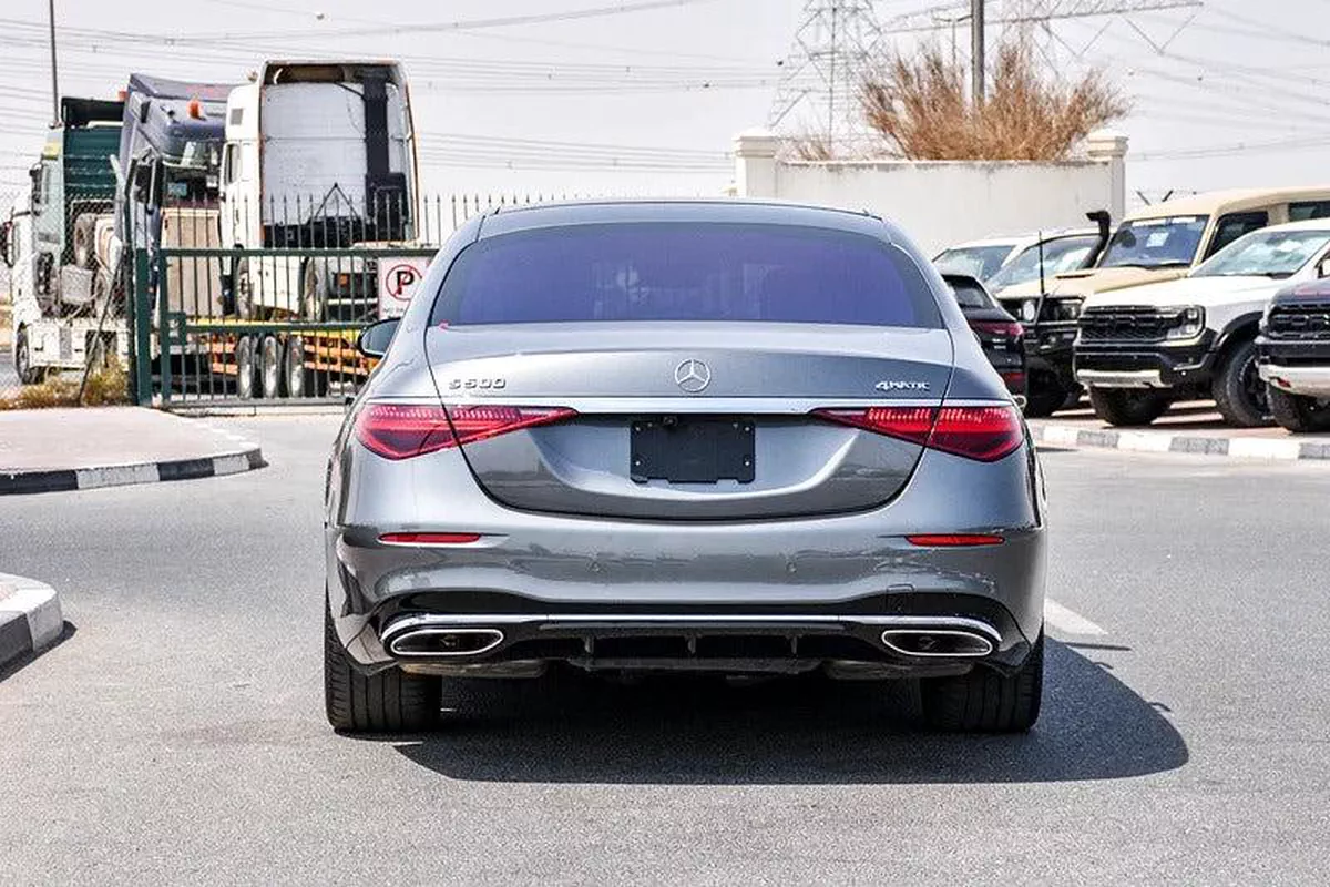 Mercedes Benz S500L 2021-8-8