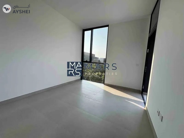 3 BEDROOM CORNER TOWNHOUSE|READY TO MOVE|FOR RENT|IN ROBINIA MASAAR