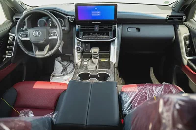 2026 TOYOTA LAND CRUISER 300 VXR AERO6  LC300 VXR 3.5L TWIN TURBO PETROL | AED 414,000/--17