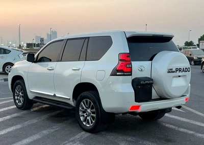 Toyota Prado 2019 TXL 4.0L V6 - AWD 4x4 - Electric Seat - Rear CAM & Sensors - Cool Box --6