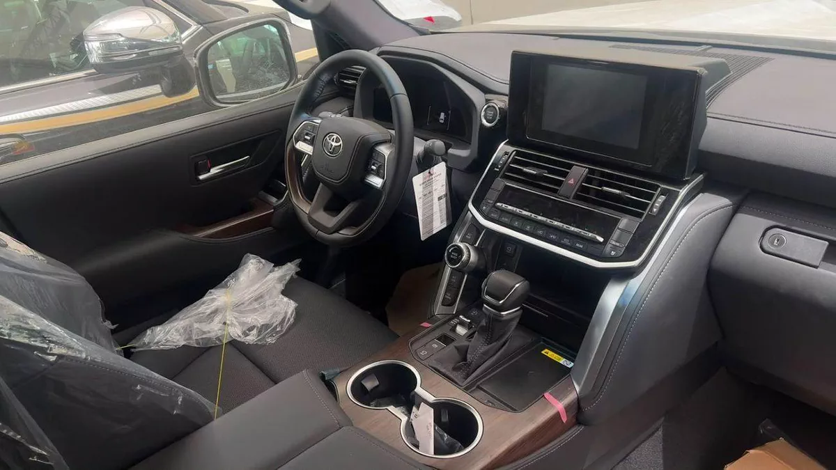 Toyota Land Cruiser GXR EXPORT ONLY - Toyota LC300 4.0L (Black Interior)-17-0