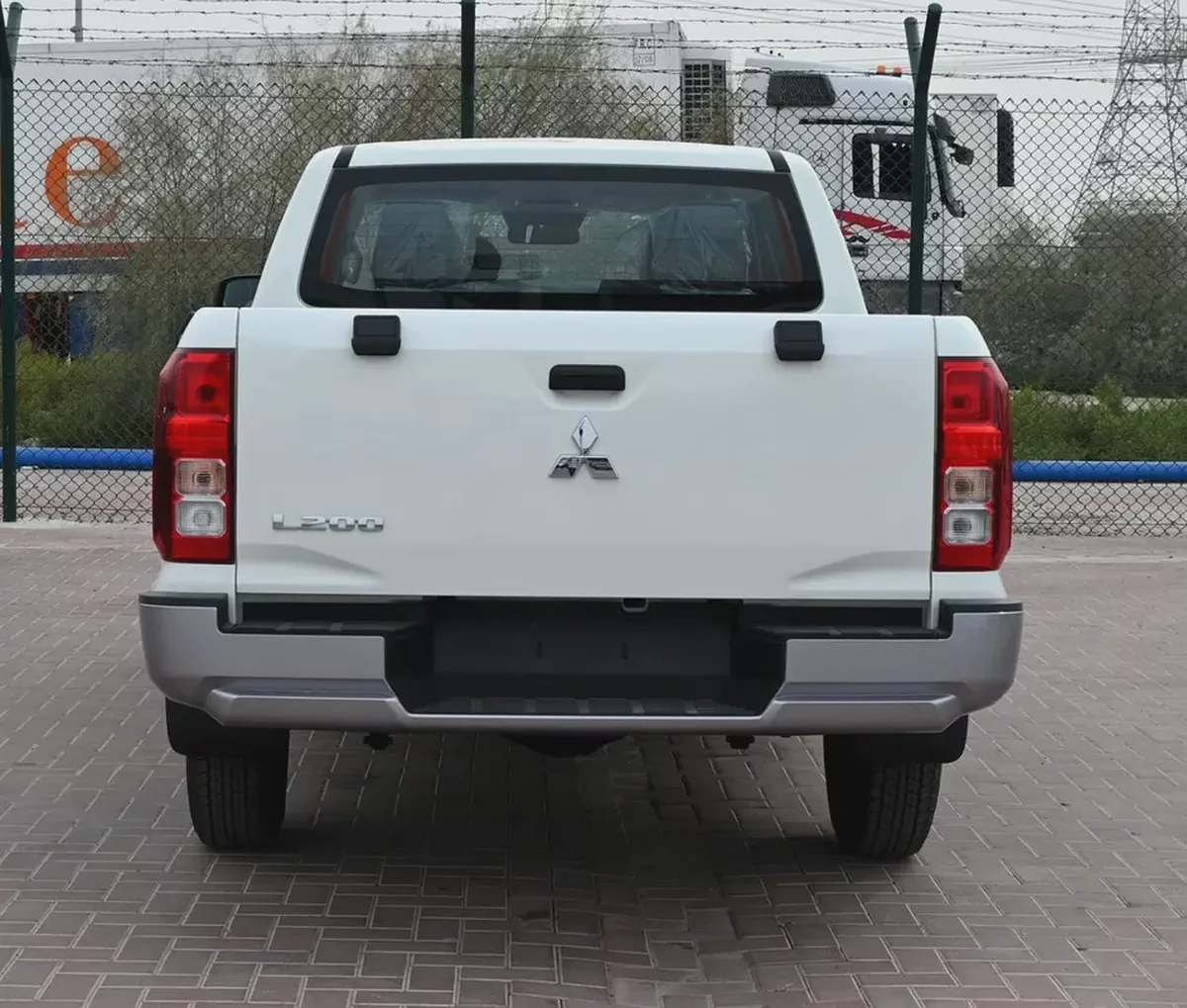 Mitsubishi L200 Double Cab 2026 European Specs-4-4