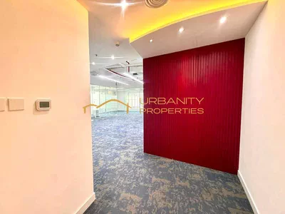 Fitted Office with Full Canal View | 5 Glass Cabins | 1,165 Sqft-4