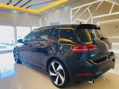 2019 Volkswagen Golf GTI - GCC Specs - Excellent Condition-5
