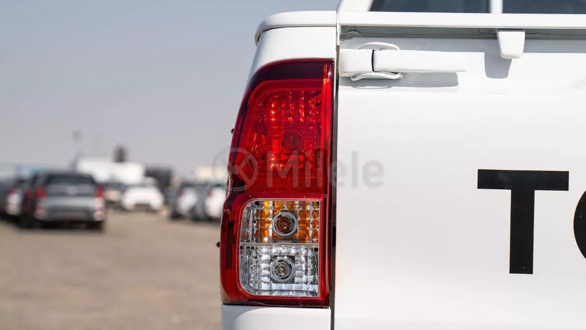 Toyota Hilux TOYOTA HILUX DC | EXPORT ONLY-7-0