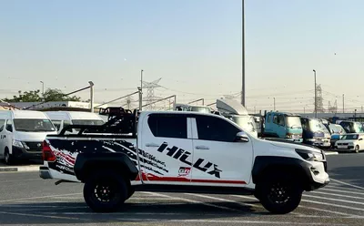 Toyota Hilux  2022 Toyota Hilux - 2.7L V4 - Full Automatic Patrol - 4x4 AWD - Off Road Edition --4