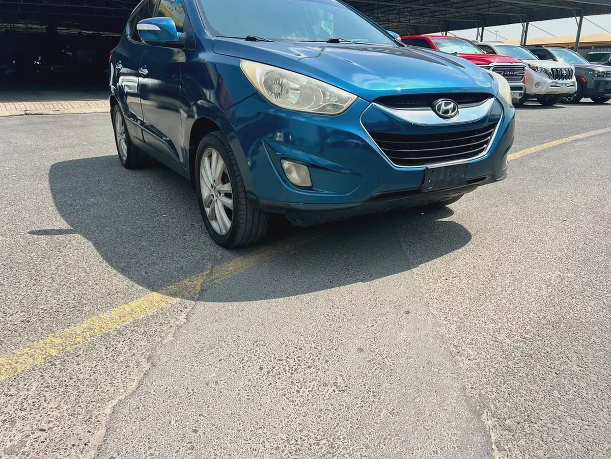 2014 Hyundai Tucson Limited GCC Specs-12-12