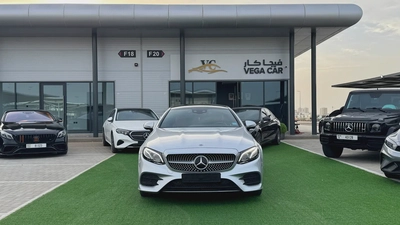 Mercedes E 450 coupe super clean-0