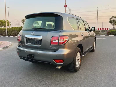 Nissan Patrol SE Titanium 2017 | GCC Specs | Well Maintained-3