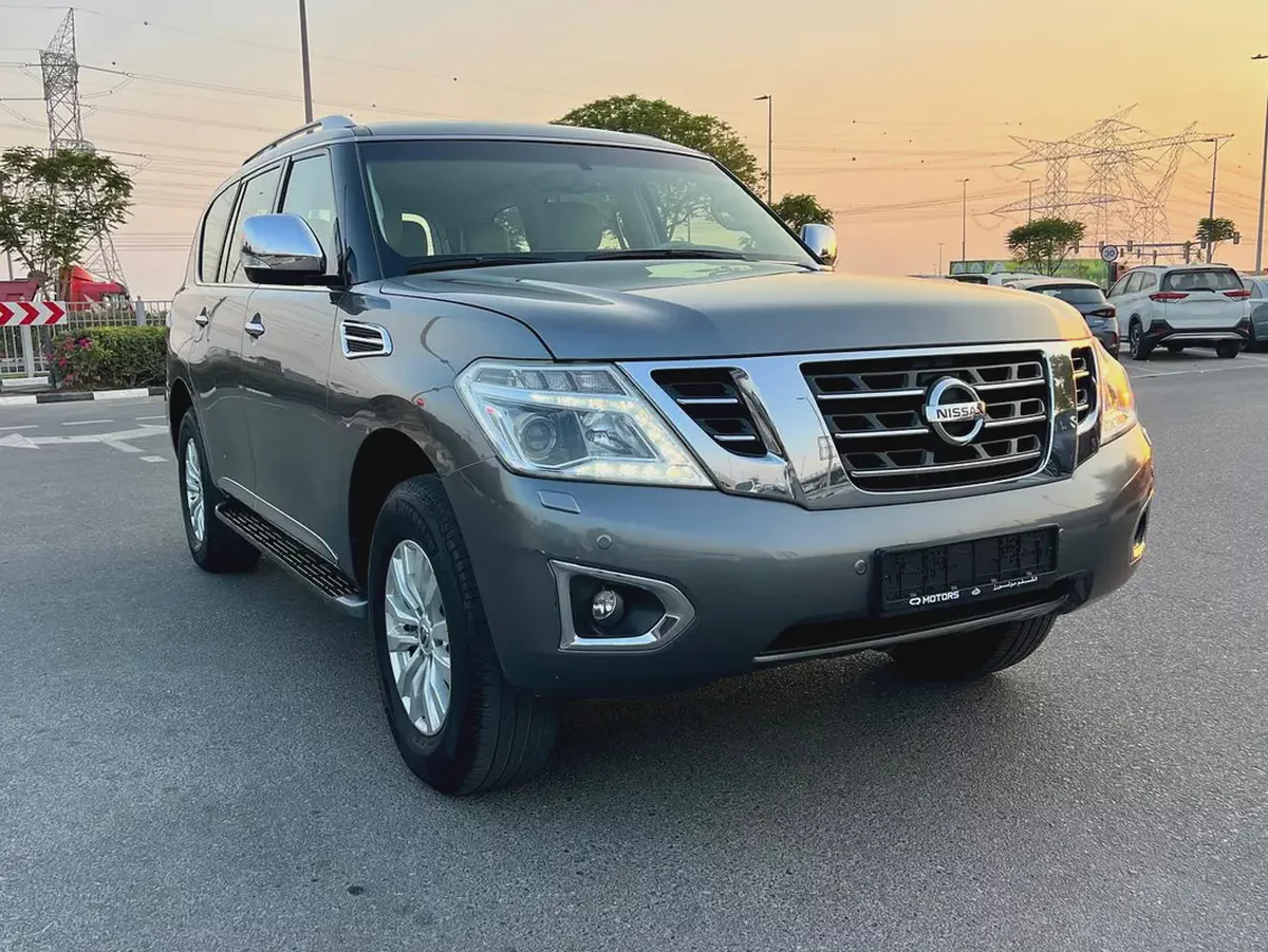 Nissan Patrol SE Titanium 2017 | GCC Specs | Well Maintained-2-2