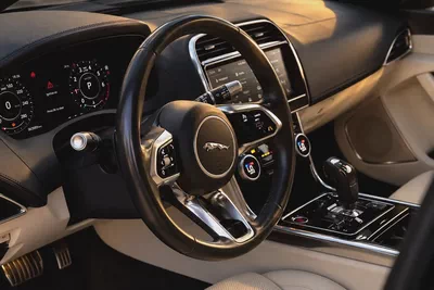 2020 Jaguar XE P250 European Specs-6