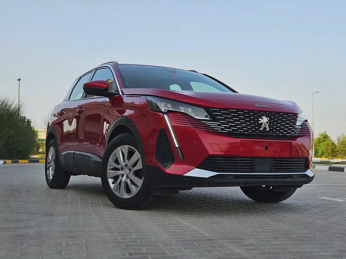Peugeot 3008 Active 2021 GCC Specs Premium Condition Clean 4 Cylinder Family SUV With Bank Finance-2-2