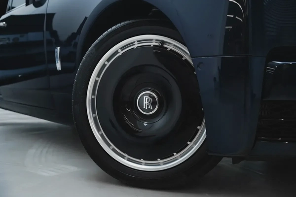 2026 ROLLS-ROYCE PHANTOM EWB WITH 5 YEARS WARRANTY AND SERVICE CONTRACT
