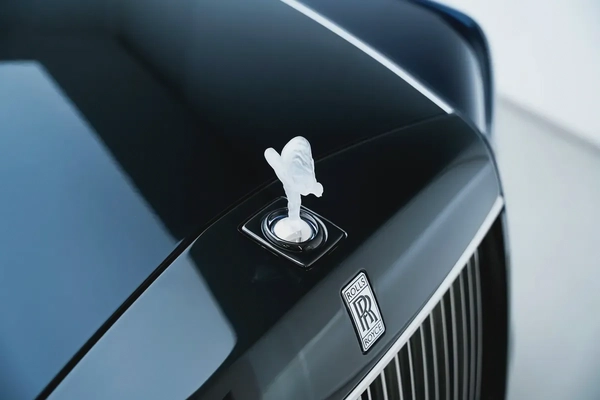 2026 ROLLS-ROYCE PHANTOM EWB WITH 5 YEARS WARRANTY AND SERVICE CONTRACT