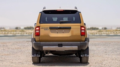 Toyota Prado ADVENTURE 1ST EDITION 250 2.8D AT FIRST EDITION MY20245– SAND & GREY ROOF-4