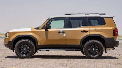 Toyota Prado ADVENTURE 1ST EDITION 250 2.8D AT FIRST EDITION MY20245– SAND & GREY ROOF-8