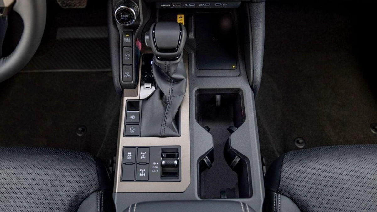 Toyota Prado ADVENTURE 1ST EDITION 250 2.8D AT FIRST EDITION MY20245– SAND & GREY ROOF-9-0