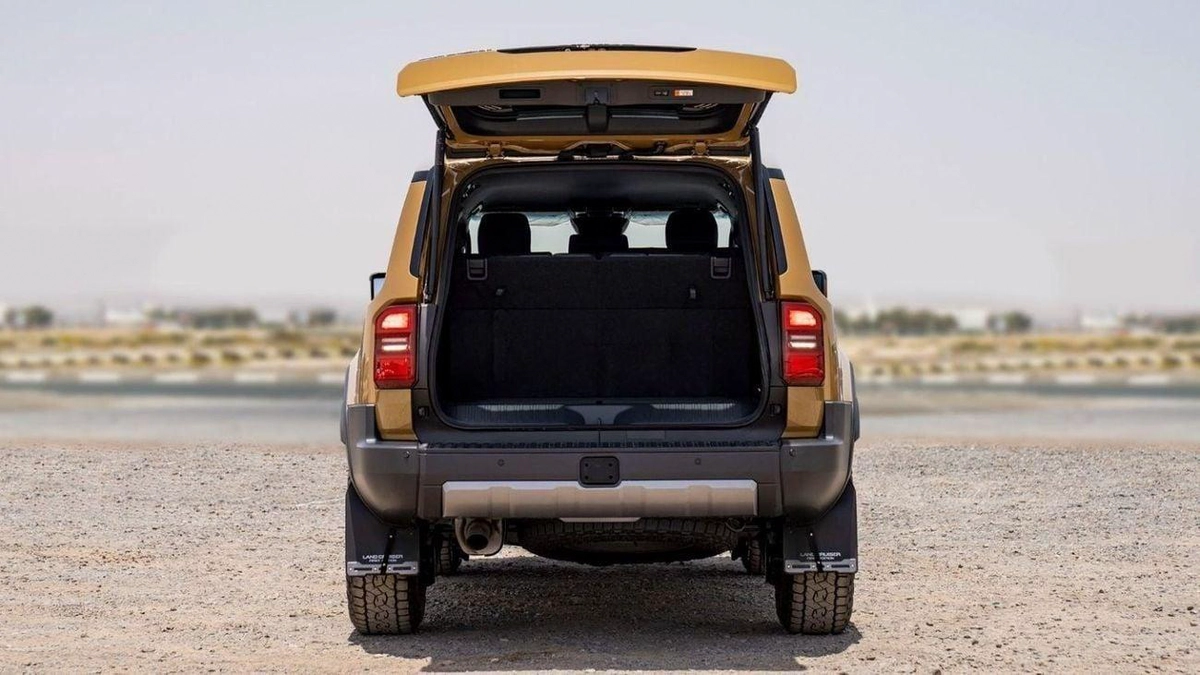 Toyota Prado ADVENTURE 1ST EDITION 250 2.8D AT FIRST EDITION MY20245– SAND & GREY ROOF-7-0