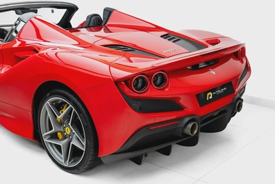 2022 FERRARI F8 SPIDER | MAIN DEALER SERVICE-8
