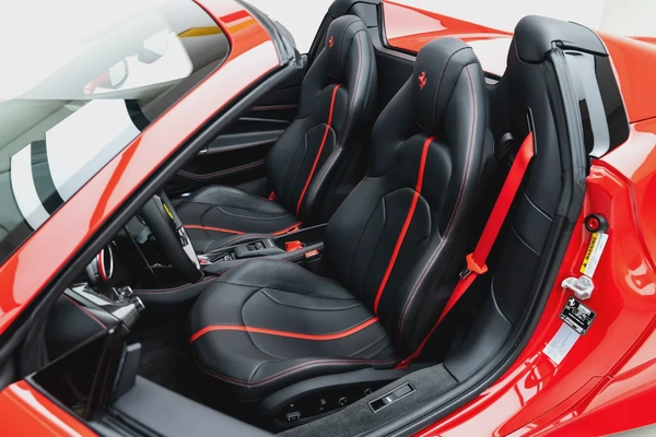 2022 FERRARI F8 SPIDER | MAIN DEALER SERVICE