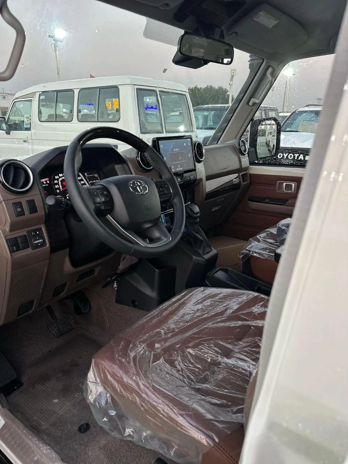 Toyota Land Cruiser 70 LX 2.8L