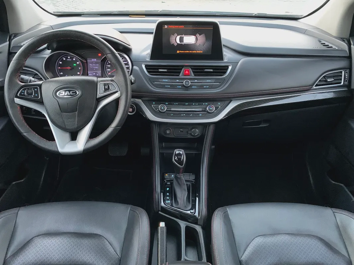 AED 500 Monthly | JAC S3 Plus Luxury | 2023 Model | GCC Specs | 4-Cyl 1.6L engine-9-9