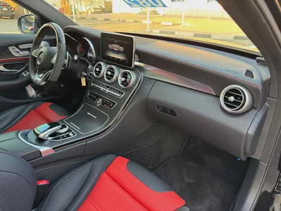 MERCEDES BENZ C63s AMG V8 LOW KILOMETER AUCTION GRADE 4. 5/B-9