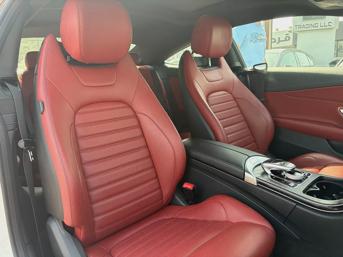 2018. C300 coupe. Gcc spec.-11-11