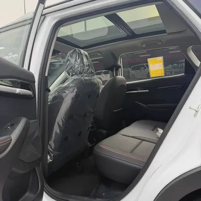 Kia Seltos EX 2025, Chinese Specs - Brand New!-9