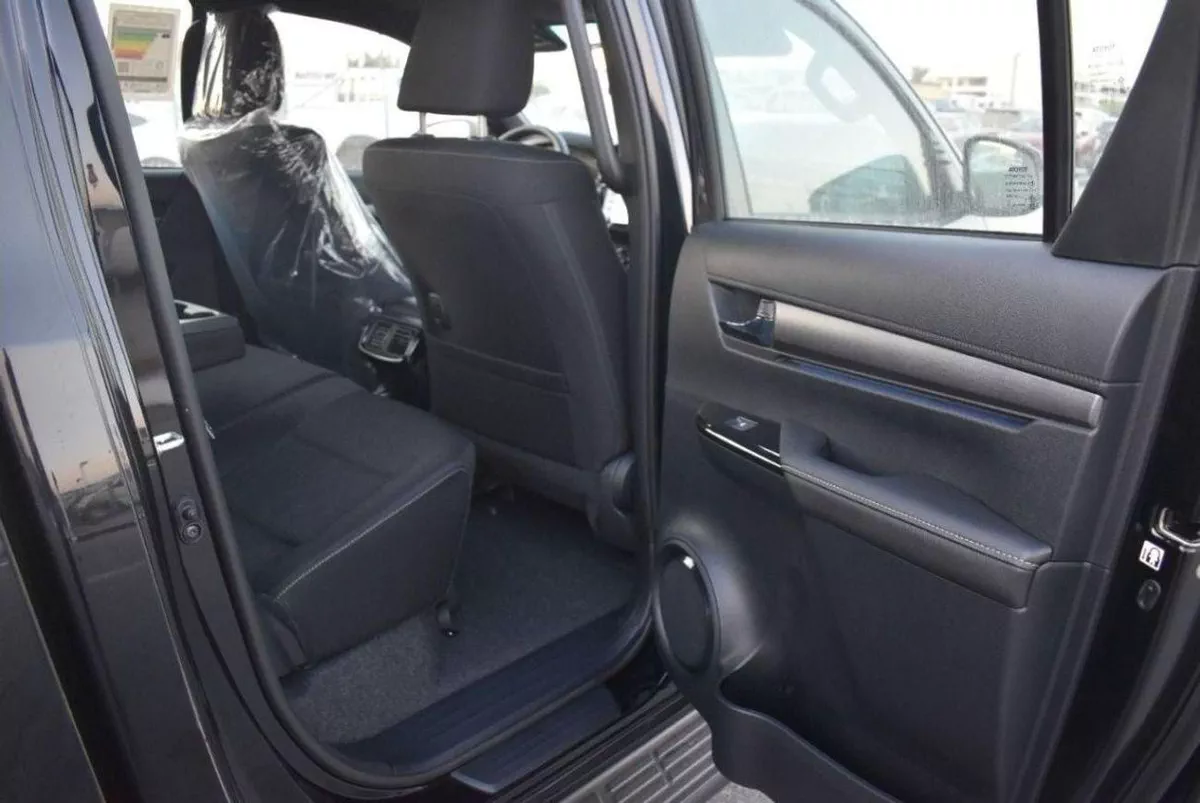 Toyota Hilux ADVENTURE HILUX ADVANTURE 2.8L DIESEL 2025-8-0
