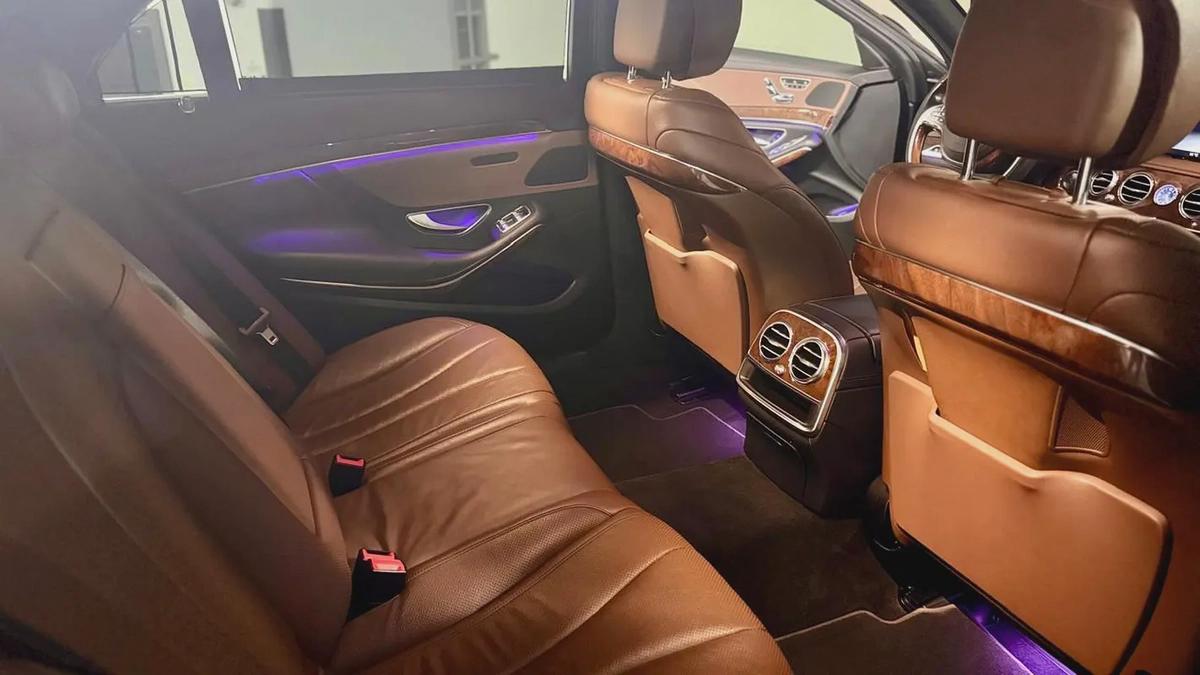 Mercedes S400, 2015, GCC specifications, No Paint, No accidents, Low Mileage.-10-10