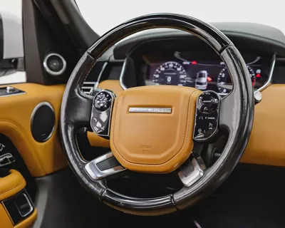 RANGE ROVER VOGUE SE SUPERCHARGED - 2018 - GCC - EXCELLENT CONDITION-10