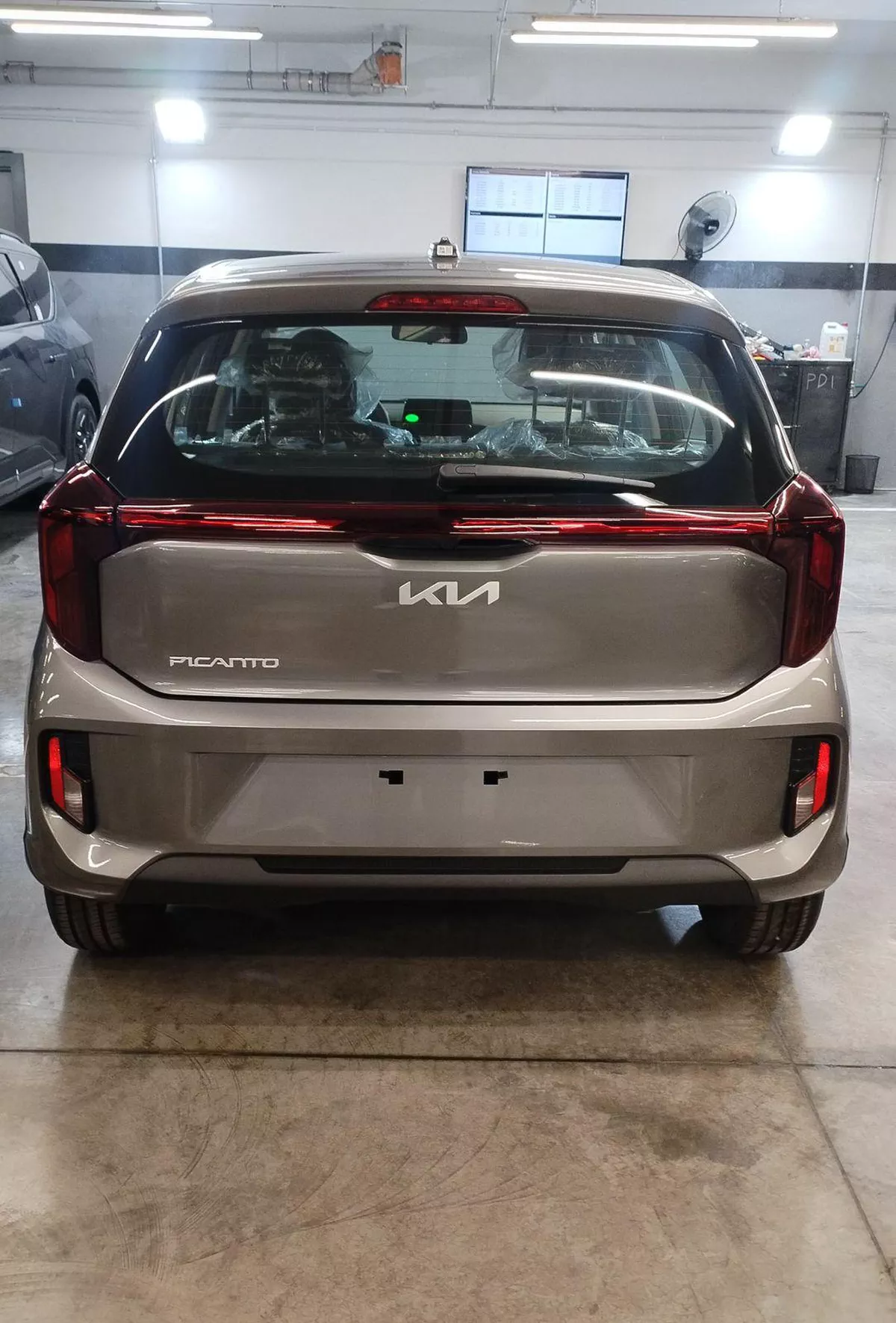 Kia Picanto 2026 – A Stylish Hatchback-4-4